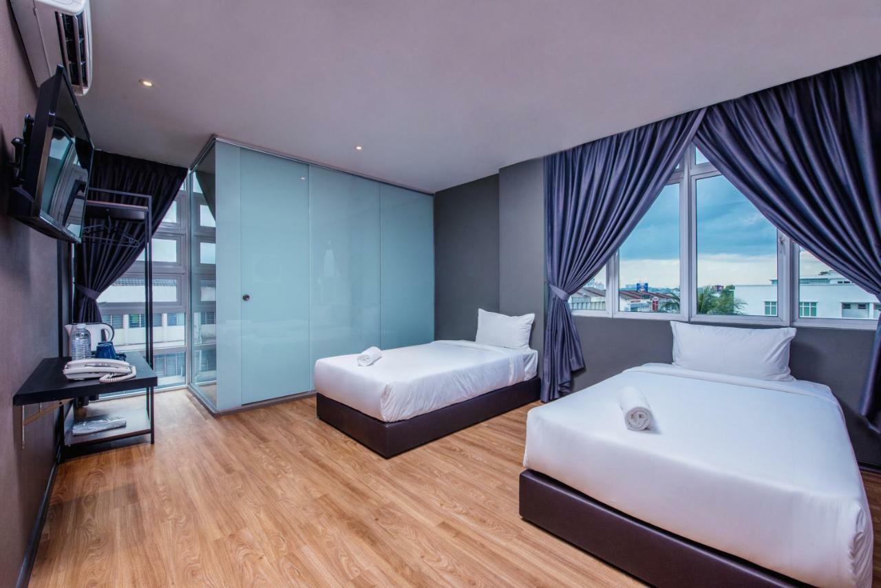 Nap Hotel Johor Bahru Exterior photo