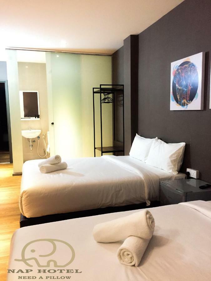 Nap Hotel Johor Bahru Exterior photo