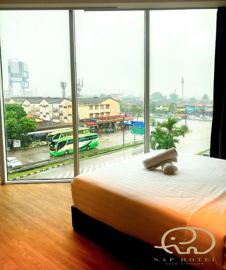 Nap Hotel Johor Bahru Exterior photo