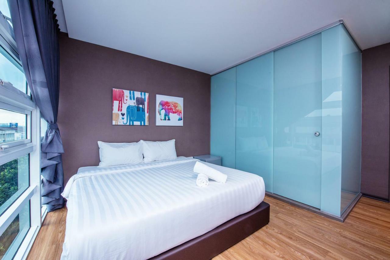 Nap Hotel Johor Bahru Exterior photo
